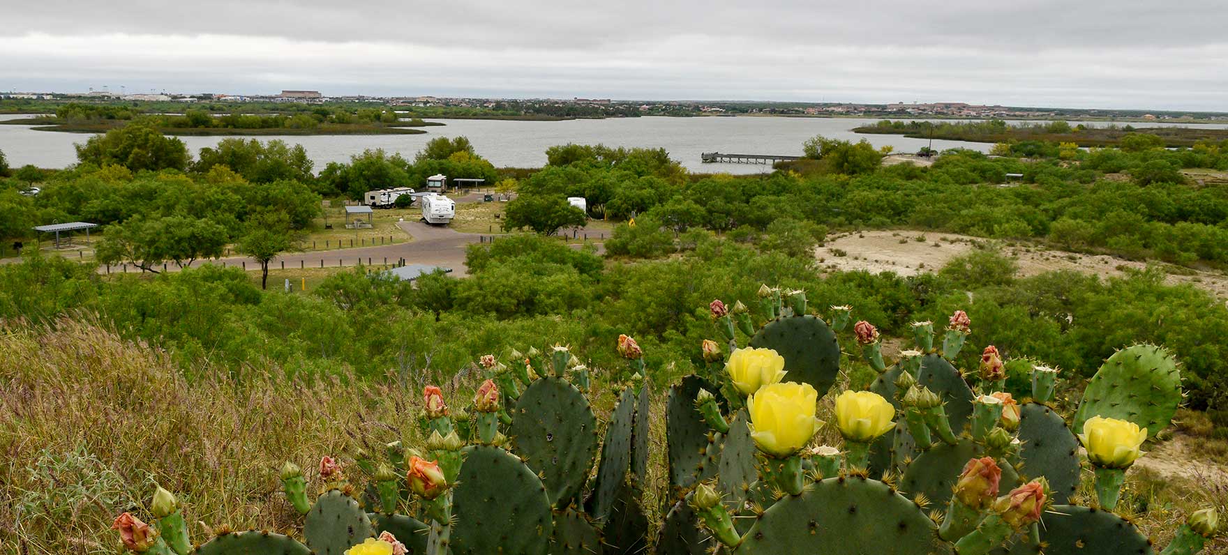 Lake Casa Blanca in Laredo